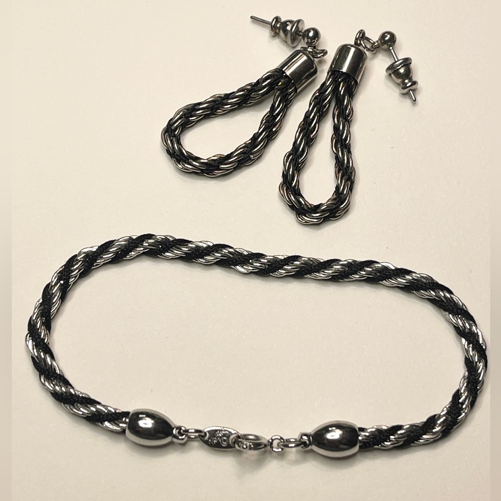 VTG Trifari bracelet and earrings set silver tone black rope chain